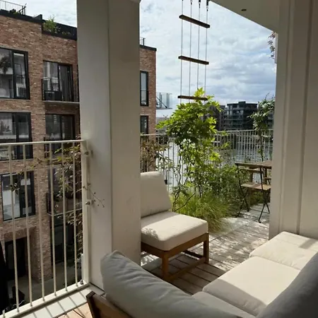 Lejlighed Luxury Waterfront In