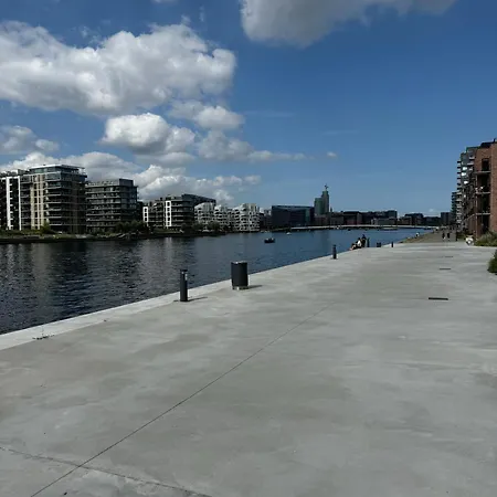 Luxury Waterfront In Διαμέρισμα