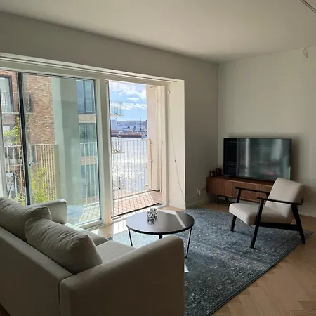 Luxury Waterfront In Copenaghen