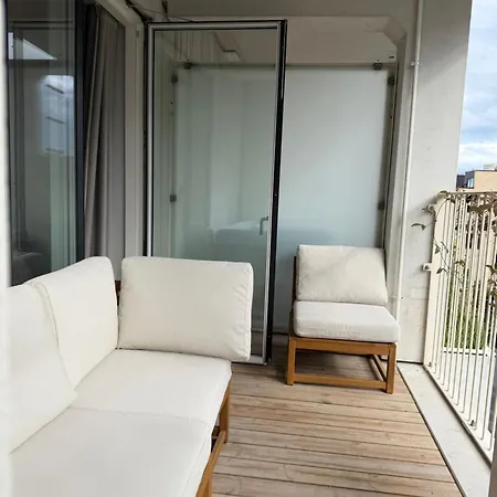 Lejlighed Luxury Waterfront In *